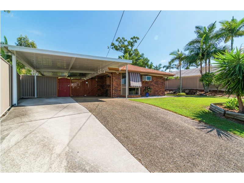 126 Emerald Drive, Regents Park QLD 4118