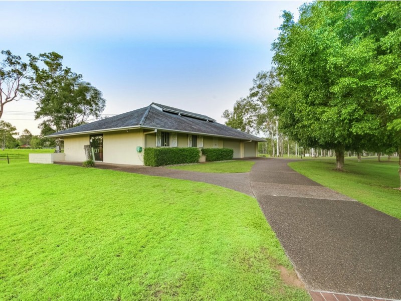 60 Hawkesbury Road, Moggill QLD 4070