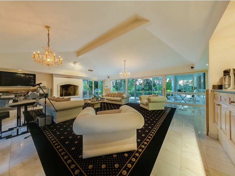 60 Hawkesbury Road, Moggill QLD 4070