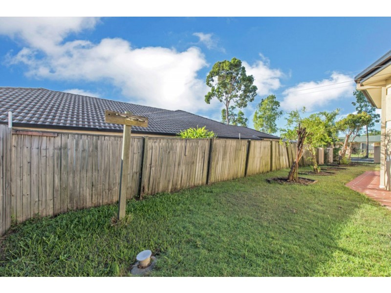 7 St Andrews Avenue, Forest Lake QLD 4078