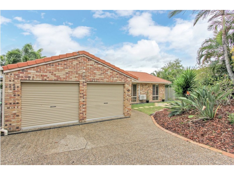 2 Camelot Crescent, Middle Park QLD 4074