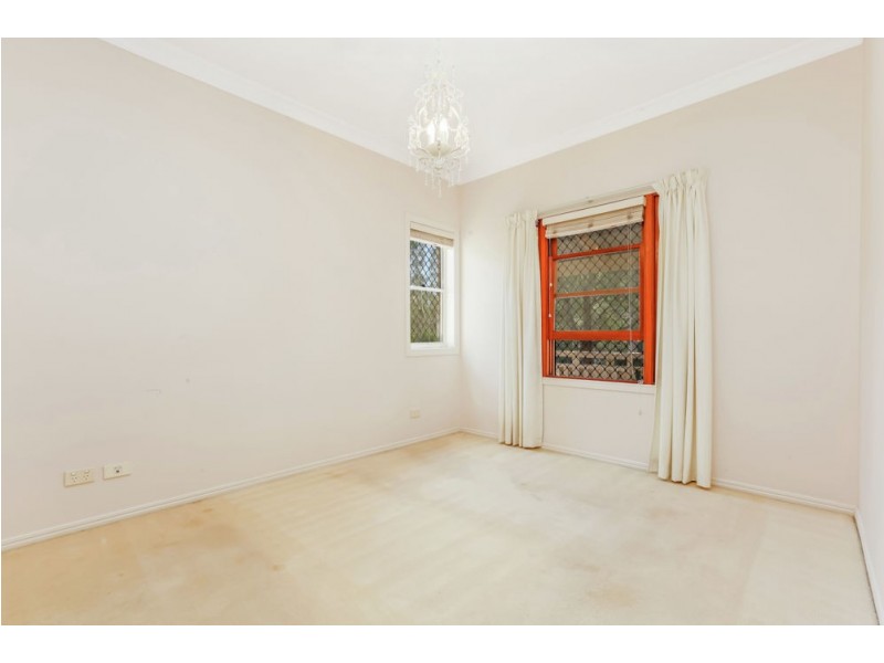 11 Litchfield Close, Forest Lake QLD 4078