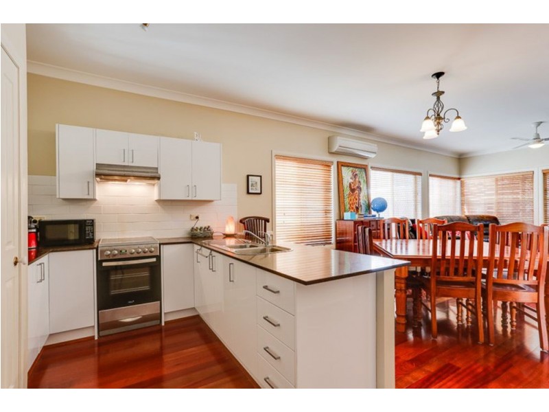 56 St James Street, Forest Lake QLD 4078