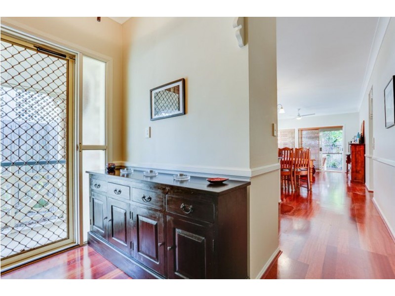 56 St James Street, Forest Lake QLD 4078