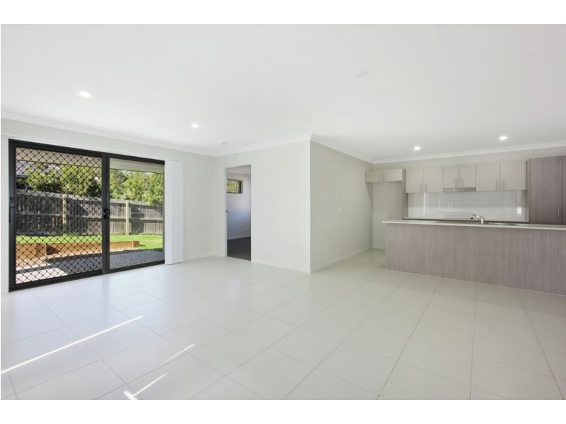 28a Janelle St, Bellbird Park QLD 4300