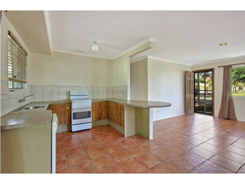 40 Strathallen Drive, Boronia Heights QLD 4124