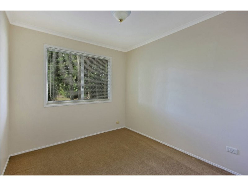 40 Strathallen Drive, Boronia Heights QLD 4124