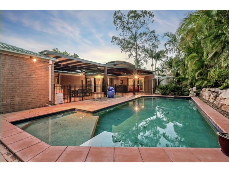 31 Cardwell Street, Forest Lake QLD 4078