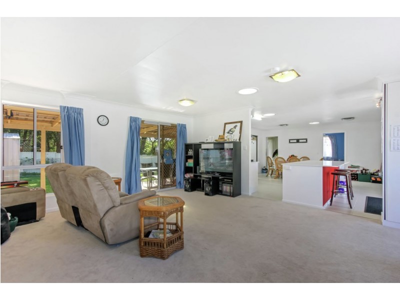 37 Samantha Street, Boronia Heights QLD 4124