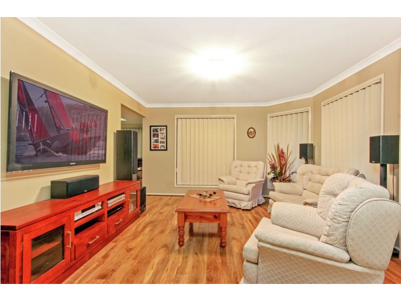 33 Byrony Place, Parkinson QLD 4115