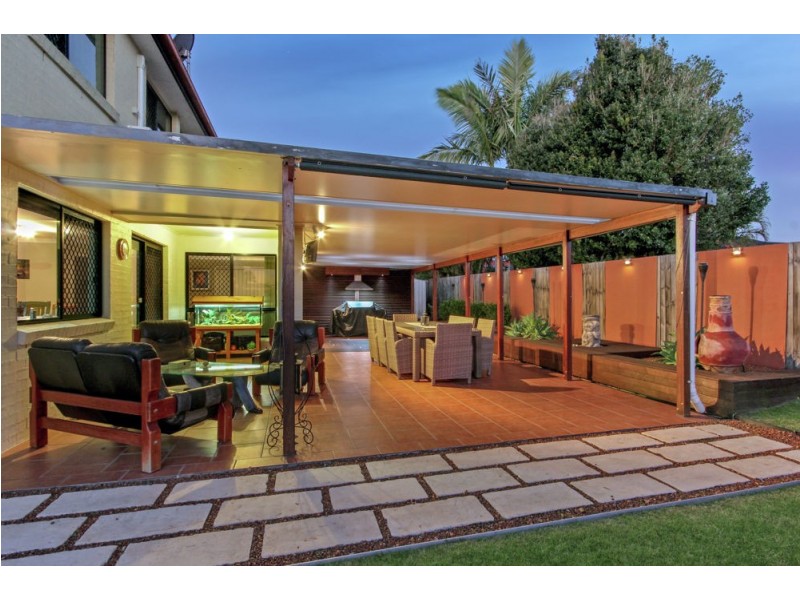 33 Byrony Place, Parkinson QLD 4115