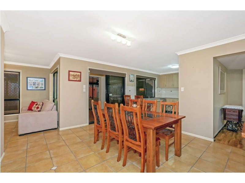 33 Byrony Place, Parkinson QLD 4115