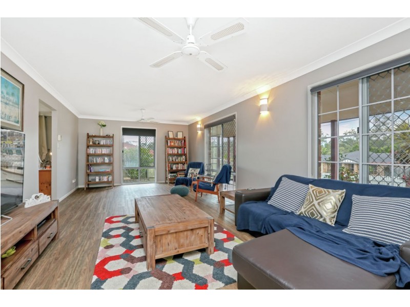 9 Ethion Drive, Regents Park QLD 4118