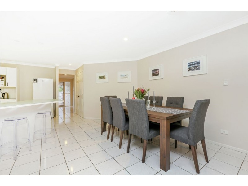 9 Ethion Drive, Regents Park QLD 4118