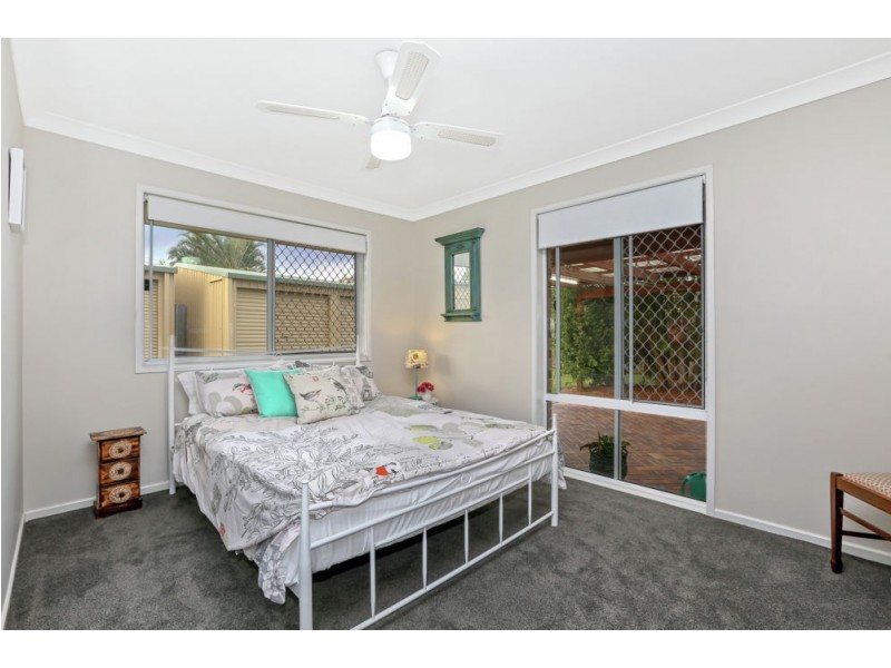 9 Ethion Drive, Regents Park QLD 4118