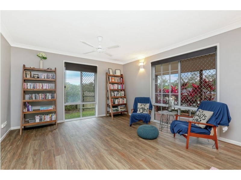 9 Ethion Drive, Regents Park QLD 4118