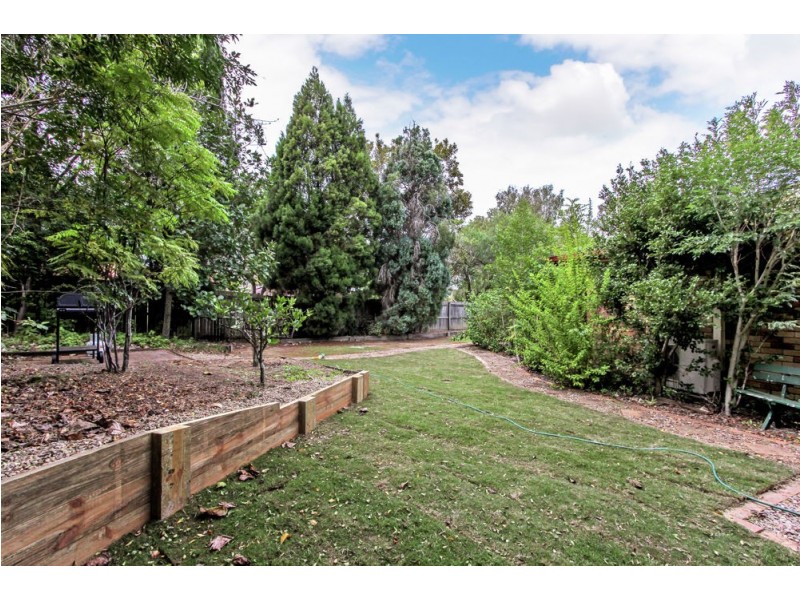 18 Settlers Circuit, Forest Lake QLD 4078