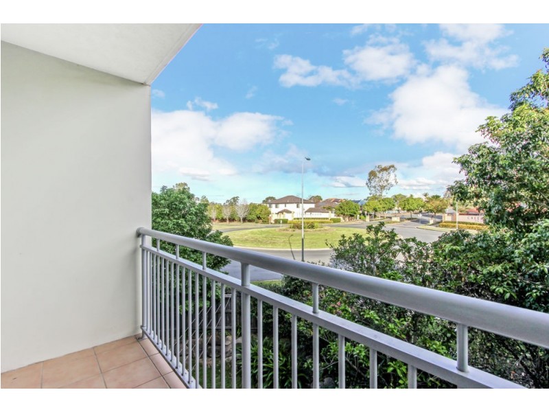 69/280 Grand Avenue, Forest Lake QLD 4078