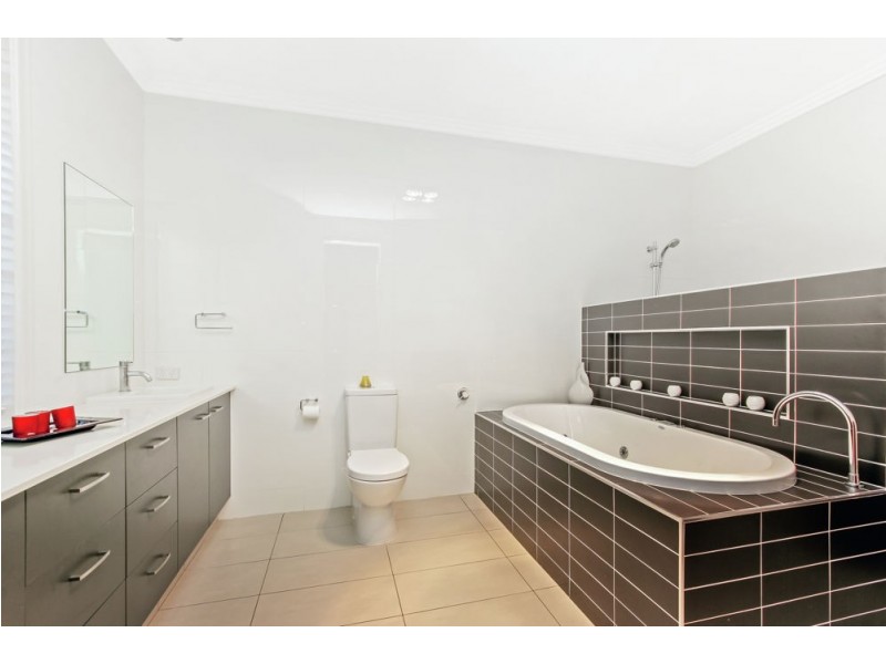 53 Rudyard Street, Forest Lake QLD 4078