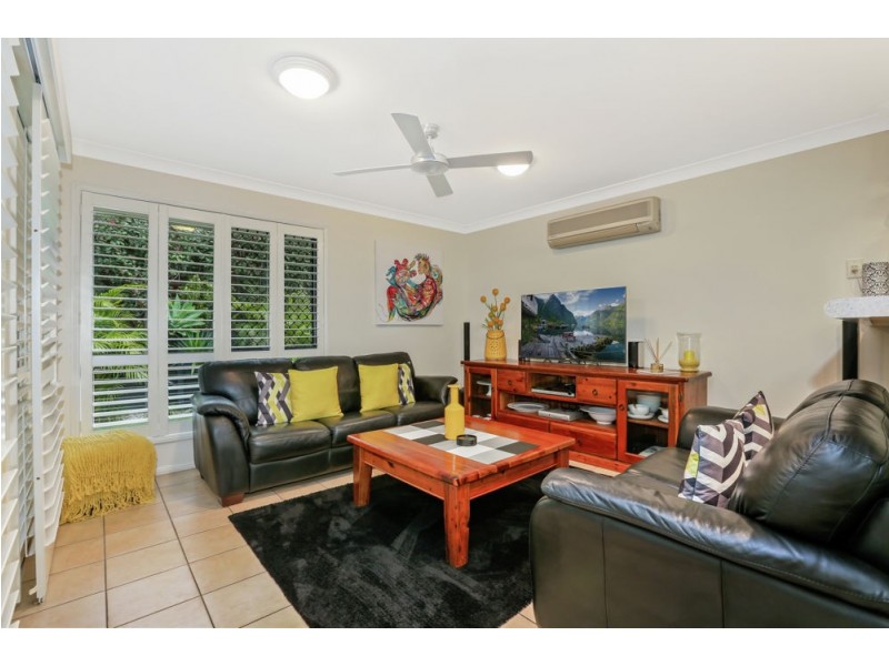 16/300 Cliveden Avenue, Corinda QLD 4075