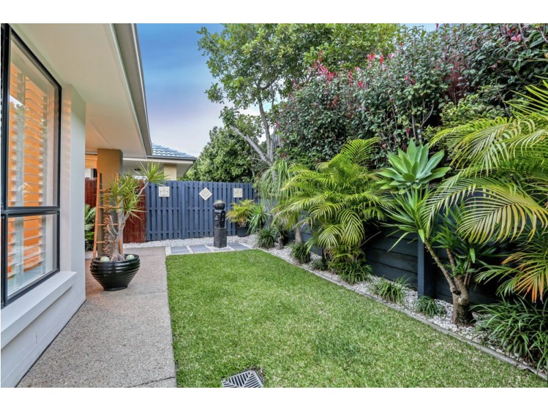 16/300 Cliveden Avenue, Corinda QLD 4075