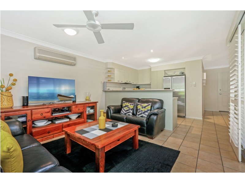 16/300 Cliveden Avenue, Corinda QLD 4075