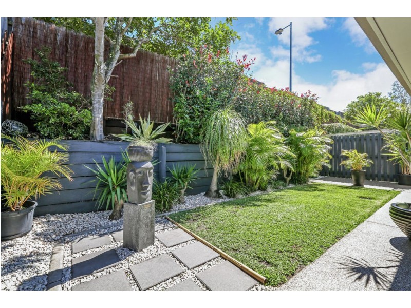 16/300 Cliveden Avenue, Corinda QLD 4075