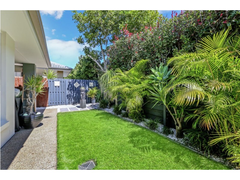 16/300 Cliveden Avenue, Corinda QLD 4075