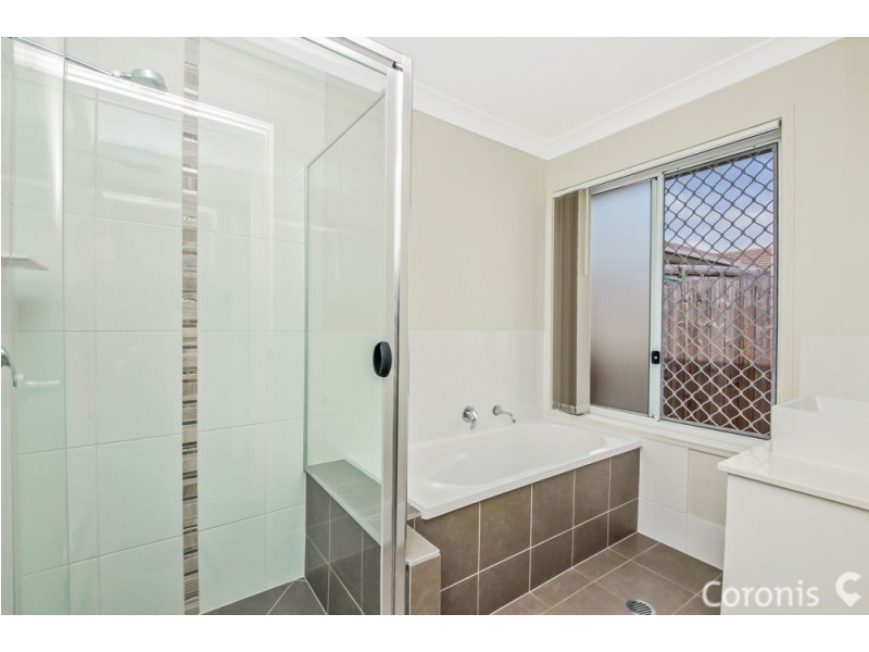 15 Fitzpatrick Circuit, Augustine Heights QLD 4300