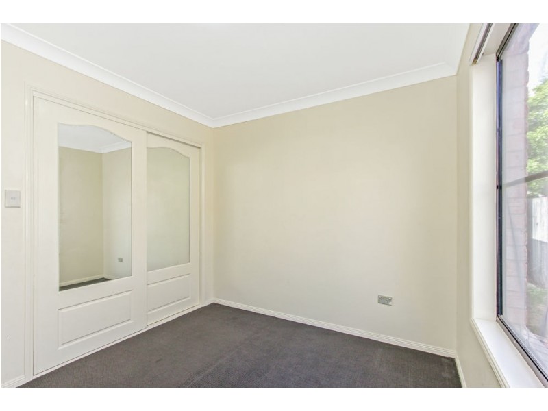 33 Pintail Crescent, Forest Lake QLD 4078