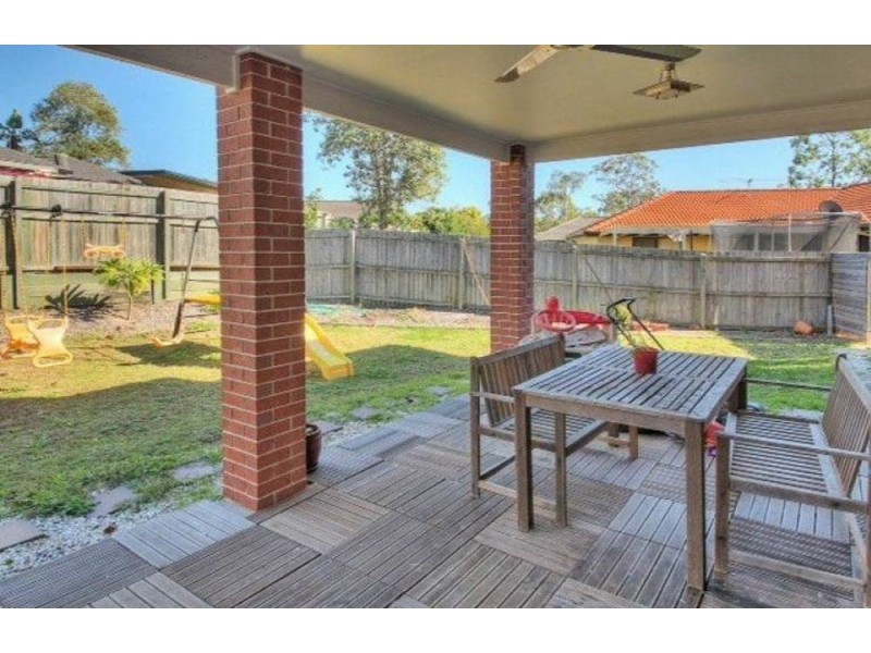 105 Jubilee Avenue, Forest Lake QLD 4078