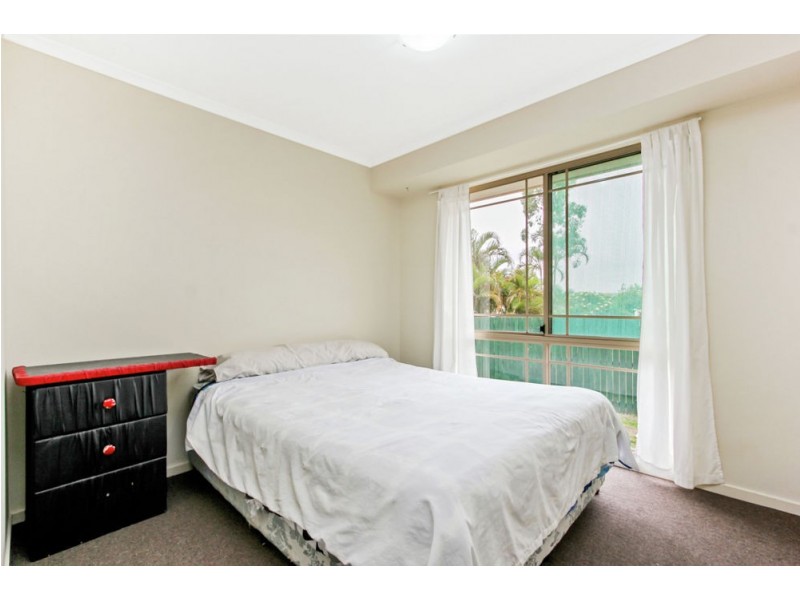 9 Talty Rise, Regents Park QLD 4118