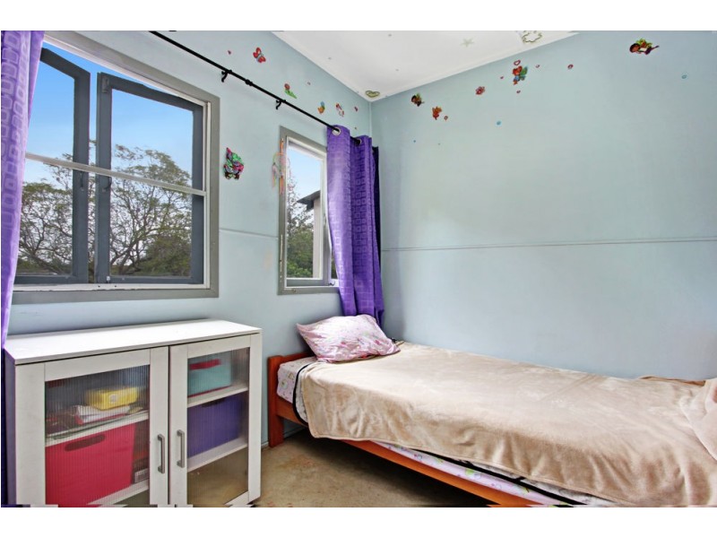 20 Spencer Street, Churchill QLD 4305