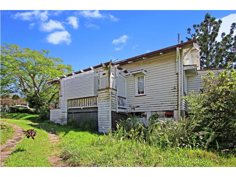 11 Dempsey Street, Annerley QLD 4103