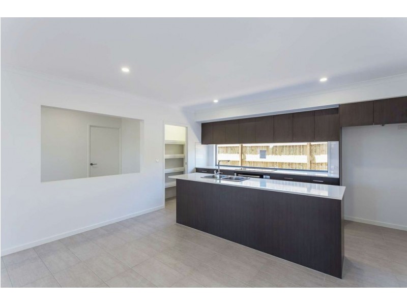 63 Portree Crescent, Heathwood QLD 4110