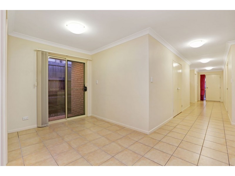 30 Nullarbor Circuit, Forest Lake QLD 4078