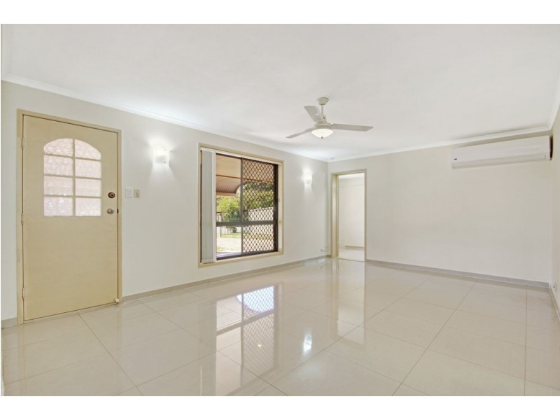 40 Whitcomb Street, Hillcrest QLD 4118