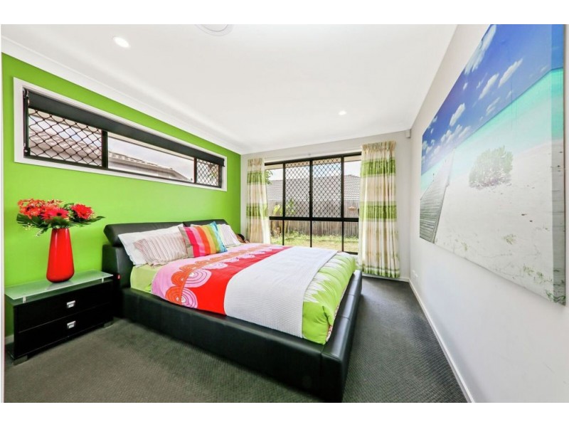 42 Currawong Street, Doolandella QLD 4077