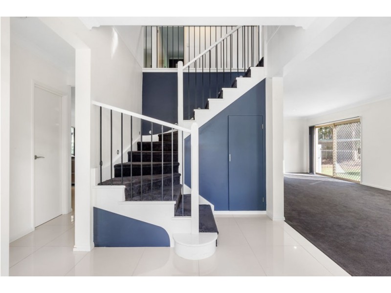 1 Eyre Court, Forest Lake QLD 4078