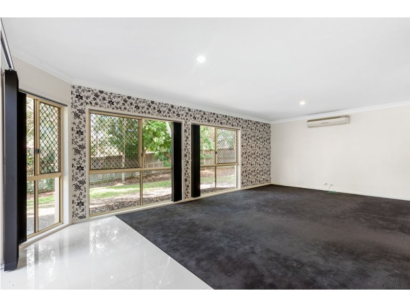 1 Eyre Court, Forest Lake QLD 4078