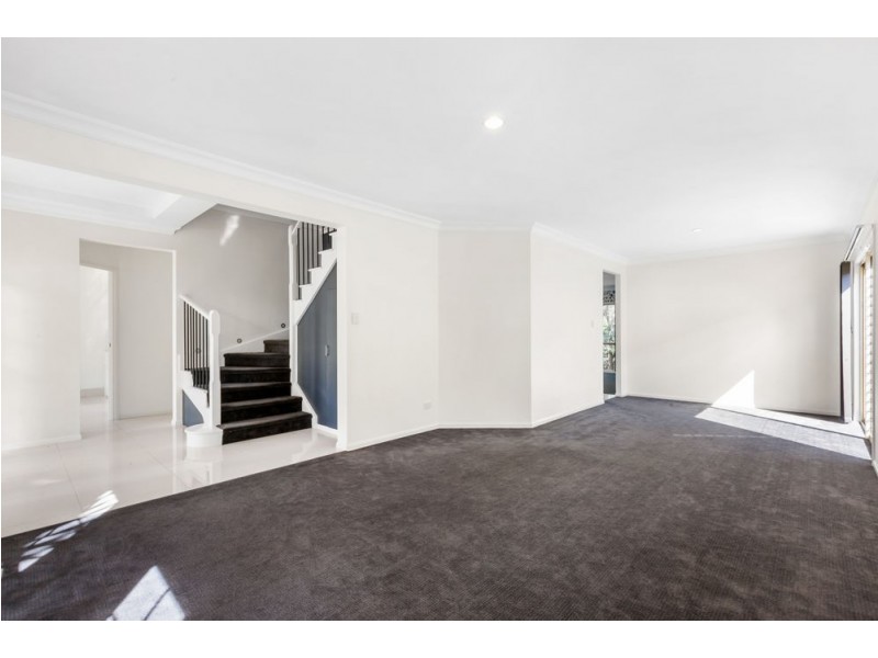 1 Eyre Court, Forest Lake QLD 4078