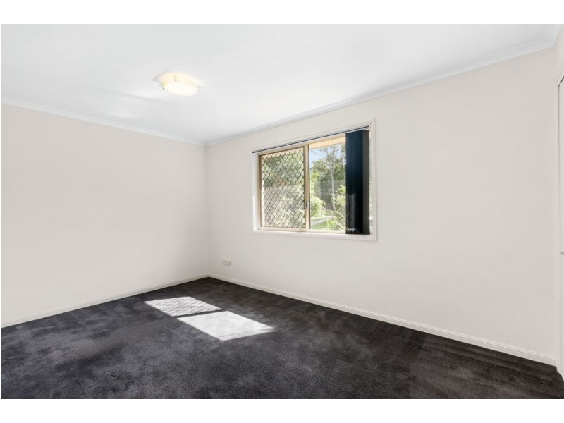 1 Eyre Court, Forest Lake QLD 4078