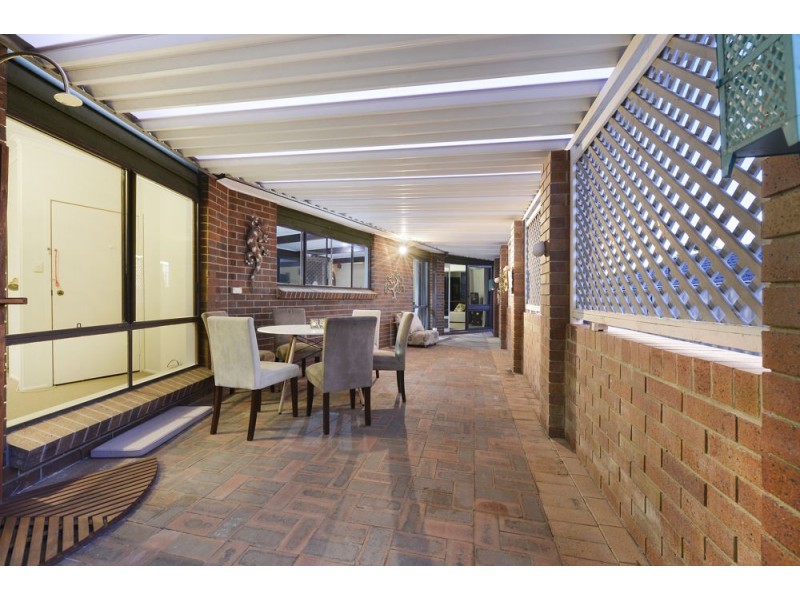 36 Prosser Street, Riverhills QLD 4074