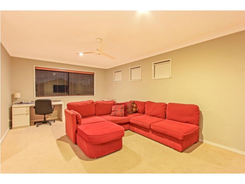 12 Chevron Close, Forest Lake QLD 4078