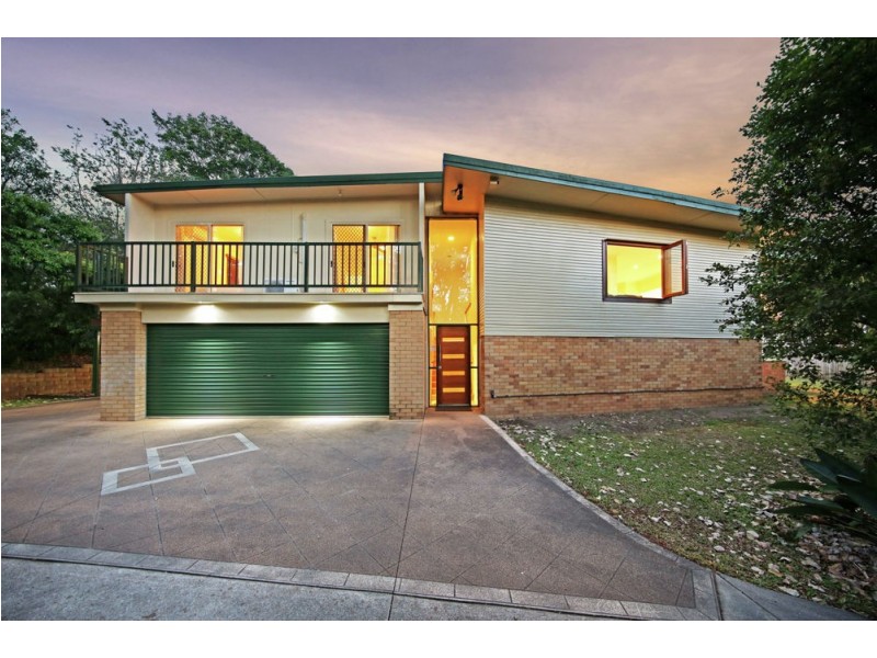 76 Witton Road, Indooroopilly QLD 4068
