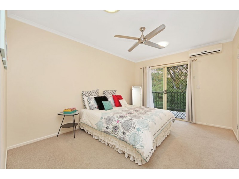 76 Witton Road, Indooroopilly QLD 4068