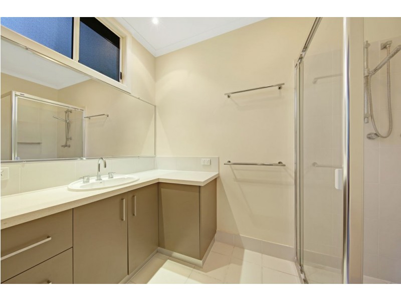 76 Witton Road, Indooroopilly QLD 4068