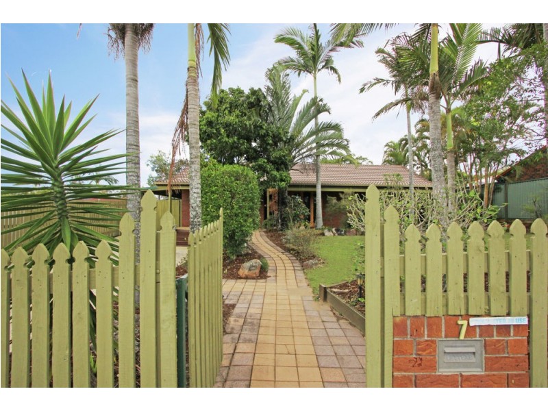 7 Scott Street, Camira QLD 4300