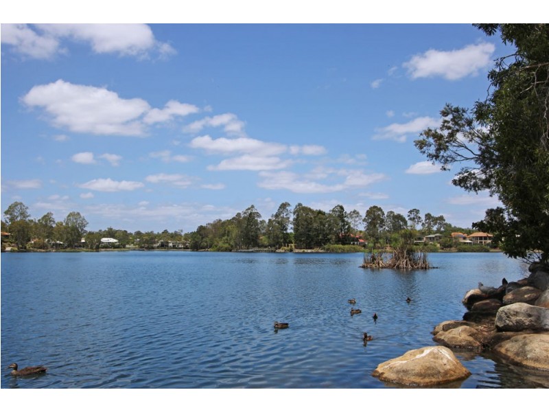 34 Clarendon Circuit, Forest Lake QLD 4078