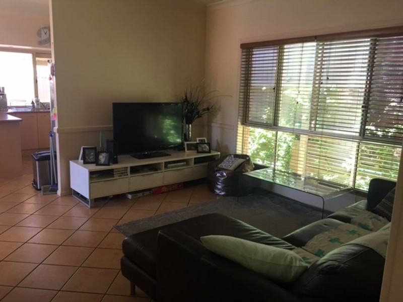 4 Amamoor Court, Forest Lake QLD 4078